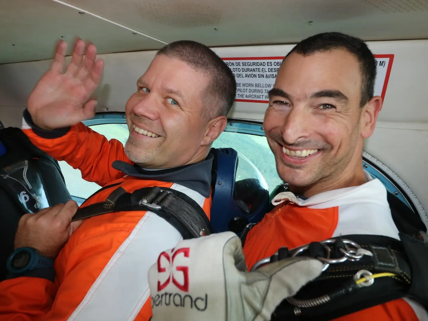 Tandem skydiving Jump-tandem